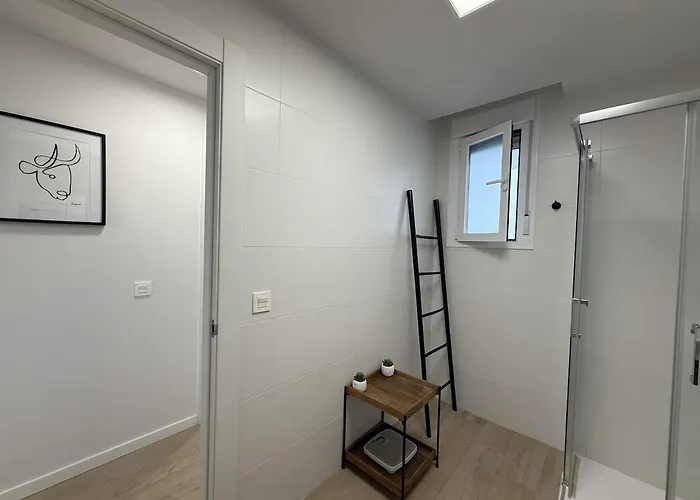 Modern And Luxurious In Nueva Andalucia - Jardines De Guadaiza *