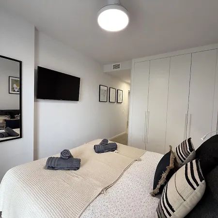Modern And Luxurious In Nueva Andalucia - Jardines De Guadaiza *
