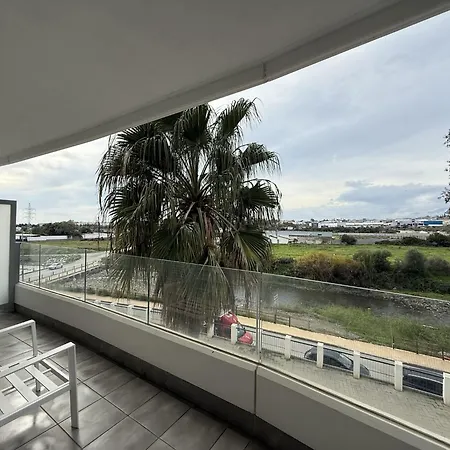 Modern And Luxurious In Nueva Andalucia - Jardines De Guadaiza * 마르베야