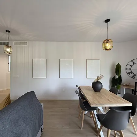 아파트 Modern And Luxurious In Nueva Andalucia - Jardines De Guadaiza 마르베야