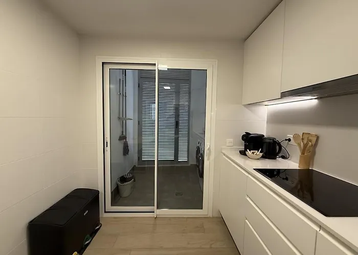 Modern And Luxurious In Nueva Andalucia - Jardines De Guadaiza *