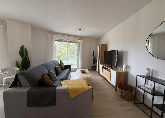 Modern And Luxurious In Nueva Andalucia - Jardines De Guadaiza * Марбелья