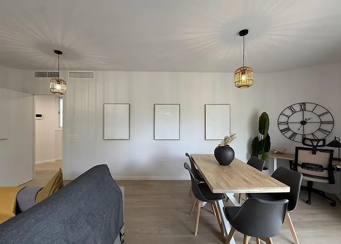 Modern And Luxurious In Nueva Andalucia - Jardines De Guadaiza